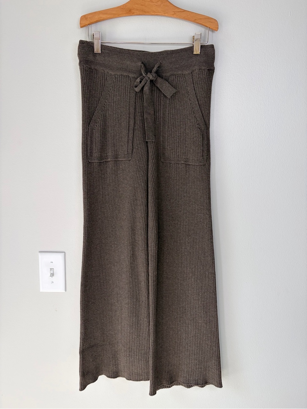 Splendid Brown Georgie Rib Knit Cozy Cropped Wide Leg Lounge Pants
